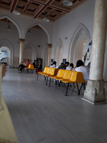 Gara recenzii, adrese și ore de deschidere